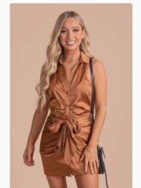 Bella Ella Boutique Do + Be Addicted to You Tie Front Mini NWT